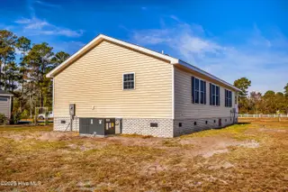 853 Yaupon Drive SW, Calabash, NC 28467 — 3-bedroom home in Clariday Estates, Calabash, NC, photo 22 of 22: 1Q3A0798(3)-Edit--web-2
