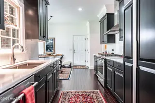 36 Courtney Place, Southern Pines, NC 28387 – photo 21: Kitchen