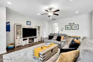 1146 Spincast Road, Southport, NC 28461 — 3-bedroom home in Fisher Landing, Southport, NC, photo 8 of 51