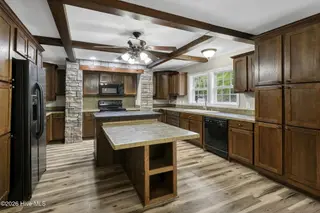 552 Colonial Landing Road SE, Bolivia, NC 28422 – photo 14: 14-web-or-mls-Kitchen
