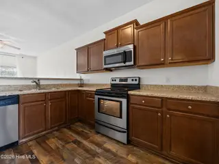 501 Oyster Rock Lane 1, Sneads Ferry, NC 28460 – photo 11: 13-web-or-mls-501 Oyster Rock Ln. 25