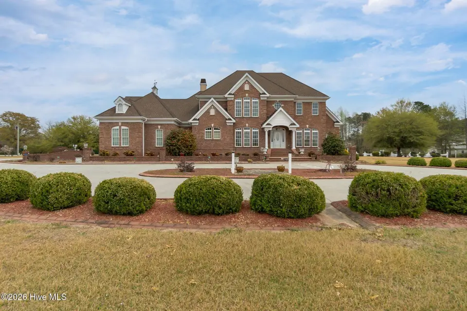 1133 Strawberry Branch Road, Kinston, NC 28501 – photo 1 of 65: 1133 Strawberry Branch-13