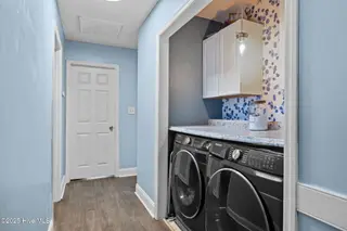 114 Trailwood Drive, Hubert, NC 28539 – photo 13: Laundry
