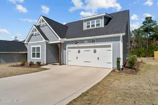 207 Rough Ridge Trail 13, Aberdeen, NC 28315 – photo 2: Front