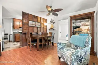 208 Dixon Circle, Washington, NC 27889 – photo 8: 41-web-or-mls-IMG_0023-edit