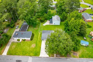 1113 Cherry Tree Drive, New Bern, NC 28562 – photo 3: 1113 Cherry Tree Dr.