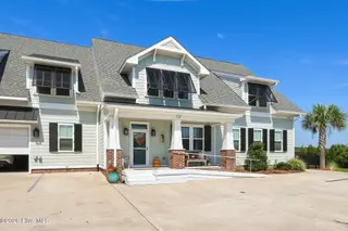 511 Turner Street, Beaufort, NC 28516 – photo 2: 2-web-or-mls-IMG_0348