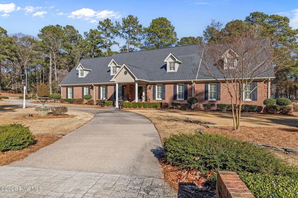 200 Deerborn Circle, Goldsboro, NC 27534 – photo 1 of 71: 5T5A6736