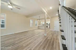 509 S 5th Avenue, Wilmington, NC 28401 – photo 14: Open Living Area