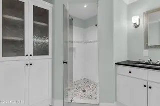 2821 Park Avenue, Wilmington, NC 28403 – photo 19: Master Bath