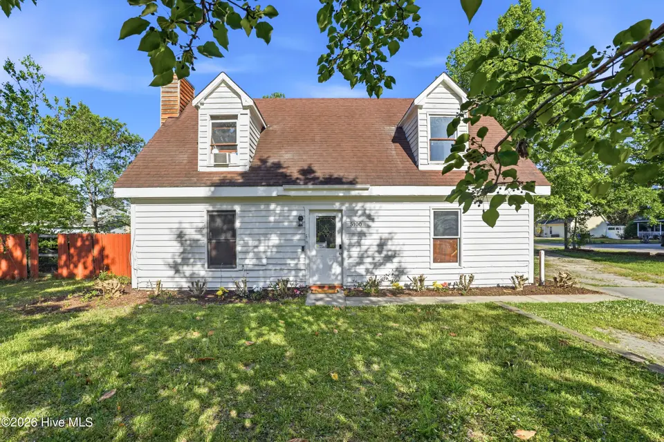 5100 Masonboro Loop Road, Wilmington, NC 28409 – photo 1 of 59: 5100_masonboro_loop_rd_wilmington_nc_284