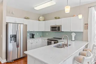 1115 Mackerel Lane 2, Carolina Beach, NC 28428 – photo 6: 007_1115_mackerel_lane-07_506