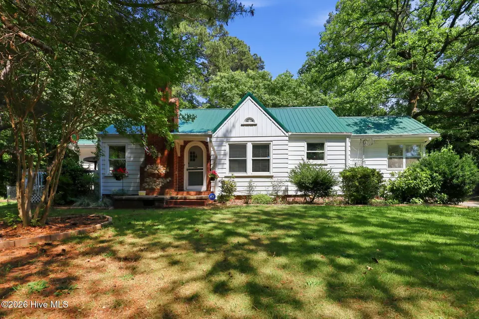 106 Isley Street, Carthage, NC 28327 – photo 1 of 58: Front