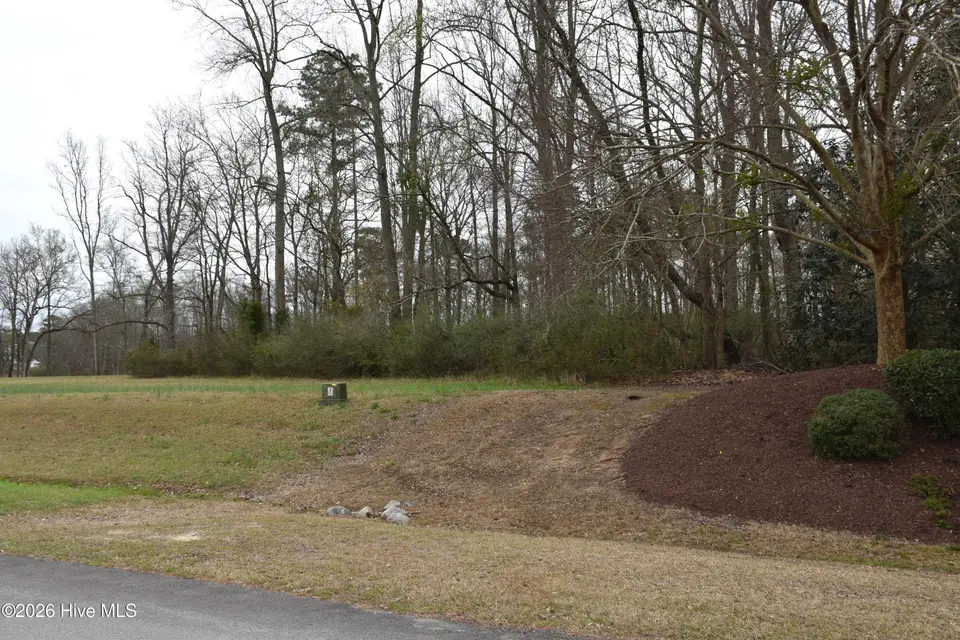 18 Bridgewater Drive S, Bath, NC 27808 – photo 1 of 27: 18 Bridgewater South Dr