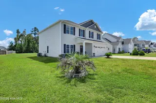 51 W Broughton Lane, Rocky Point, NC 28457 – photo 2