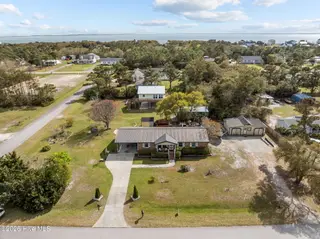 458 Bayview Drive, Harkers Island, NC 28531 – photo 19: 458 Bayview Dr