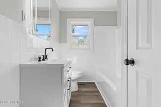 2383 Burgaw Highway, Jacksonville, NC 28540 – photo 17: Bathroom