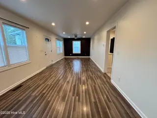 2304 Princess Place Drive, Wilmington, NC 28405 – photo 9: 2304 Princess Place Drive