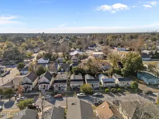 1310 Church Street, Wilmington, NC 28401 – photo 9: 4-web-or-mls-DJI_20251212100148_0442_D