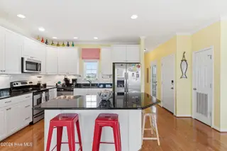 840 Ocean Boulevard W, Holden Beach, NC 28462 – photo 12: 23-print-DSC00917