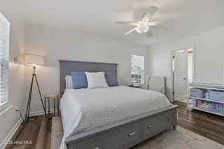 231 Hickory Shores Drive, Newport, NC 28570 – photo 20: master bedroom