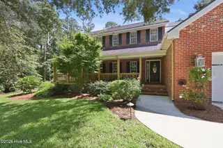 117 Woodridge Drive, Morehead City, NC 28557 – photo 4: 6-web-or-mls-117 Woodridge 006