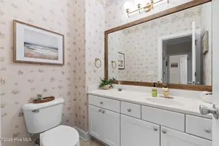 832 S Shore Drive, Southport, NC 28461 — 3-bedroom home in Boiling Spring Lakes, Southport, NC, photo 14 of 44