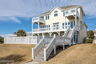 9711 Dolphin Ridge Road, Emerald Isle, NC 28594 – photo 2: 4-web-or-mls-_S3A8182