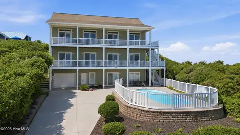 1608 Ocean Drive, Emerald Isle