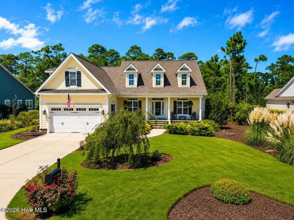 2565 Shell Bark Court, Southport, NC 28461 — 3-bedroom home in St James, Southport, NC, photo 1 of 77