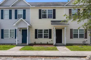 6007 Grandeur Avenue, Jacksonville, NC 28546 – photo 2: 40-web-or-mls-IMG_5396