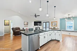 510 Fawnbrook Lane SW, Supply, NC 28462 — 3-bedroom home in Folly Ridge, Supply, NC, photo 5 of 38: DSC00065