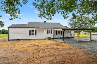 5262 Us 70, Princeton, NC 27569 – photo 21: 023_file_4371