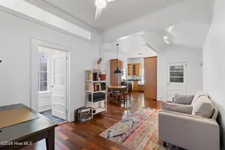 113 S 8th Street, Wilmington, NC 28401 – photo 15: 15-web-or-mls-GI - 113 S 8th St - Listin