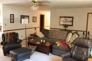 530 Woodfield Road, Whiteville, NC 28472 – photo 14: Living Room