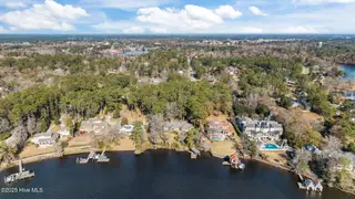 5003 Trent Woods Drive, Trent Woods, NC 28562 – photo 7: 23-web-or-mls-DJI_20251210114143_0539_D