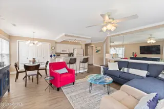 1215 N Middleton Drive NW Apt 2406, Calabash, NC 28467 — 2-bedroom condo in Brunswick Plantation, Calabash, NC, photo 10 of 32