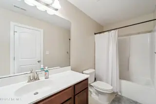 313 March Sea Lane, Jacksonville, NC 28546 — 5-bedroom home in Stateside, Jacksonville, NC, photo 20 of 47: DSC08671