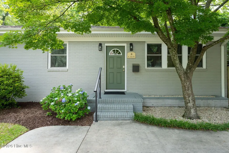 8 N 23rd Street, Wilmington, NC 28405 — 3-bedroom home, Wilmington, NC, photo 1 of 34: Exterior