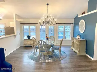 2401 White Road, Wilmington, NC 28411 – photo 9: dining room