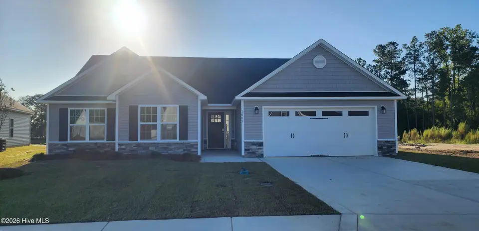 1005 Croaker Court, New Bern, NC 28562 – photo 1 of 10: 20260915_082444
