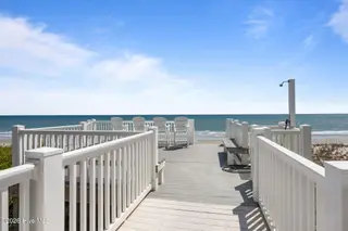 855 Salter Path Road 108, Indian Beach, NC 28512 – photo 4: 41-web-or-mls-IMG_2985
