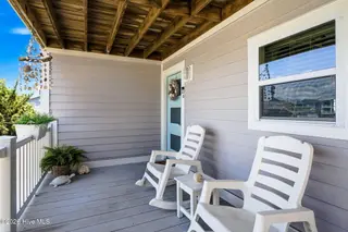 177 Ocean Boulevard W, Holden Beach, NC 28462 – photo 2