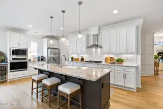 2270 Reefside Loop NE, Leland, NC 28451 — 4-bedroom home in Compass Pointe, Leland, NC, photo 15 of 65: 23_IMG_3216
