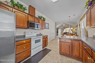108 Ore Court, Washington, NC 27889 – photo 4: 26-web-or-mls-IMG_9873