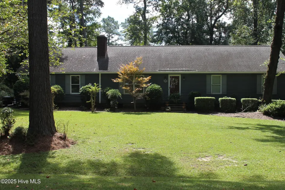530 Woodfield Road, Whiteville, NC 28472 – photo 1 of 23: Street view
