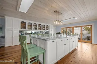 1104 Shepard Street, Morehead City, NC 28557 – photo 11: Kitchen