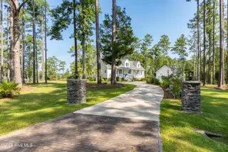 418 Vicksburg Court, Havelock, NC 28532 – photo 2: 418 Vicksburg Court