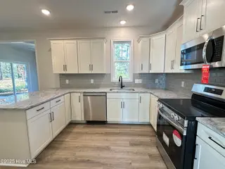3034 River Hills Drive SW, Shallotte, NC 28470 – photo 18: Kitchen
