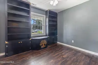 801 Brynn Marr Road, Jacksonville, NC 28546 – photo 12: 12-web-or-mls-IMG_9948RE